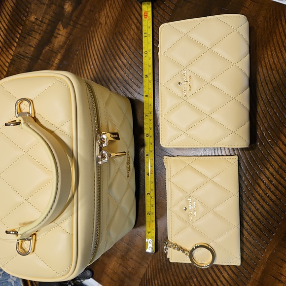 Kate Spade Set - Picture 13 of 16